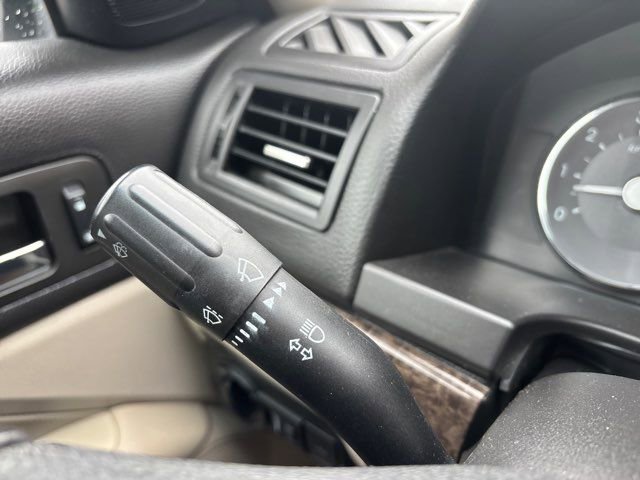 Used 2007 Mercury Milan Premier image 40