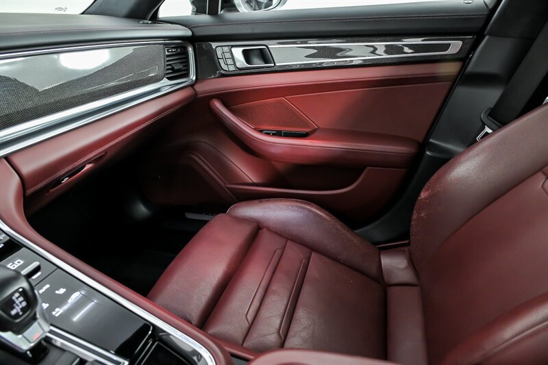 Used 2019 Porsche Panamera GTS AWD/4WD image 34