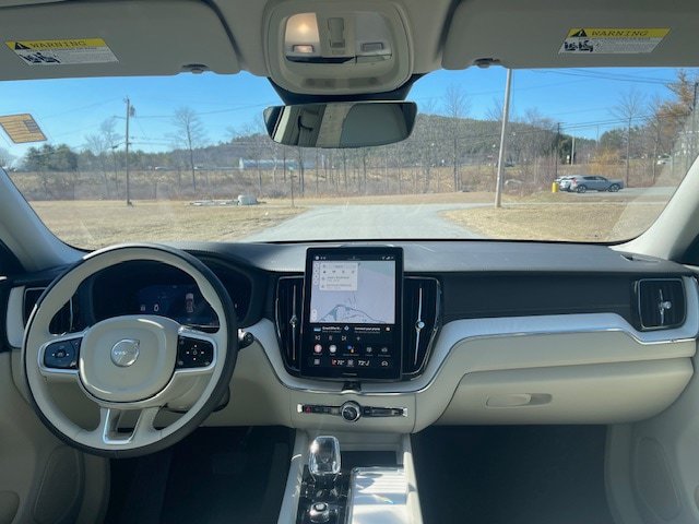 New 2026 Volvo XC60 B5 Ultra w/ Protection Package Premier AWD/4WD image 12