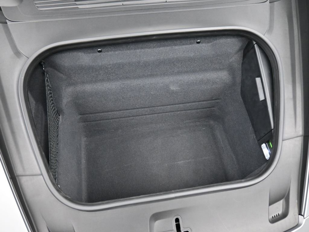 Certified 2024 Porsche 911 Carrera GTS image 31