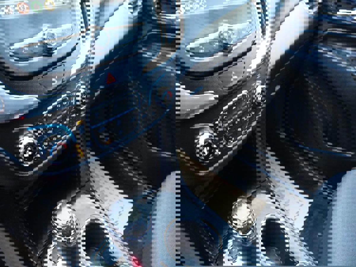 Used 2019 Chevrolet Equinox LT image 14