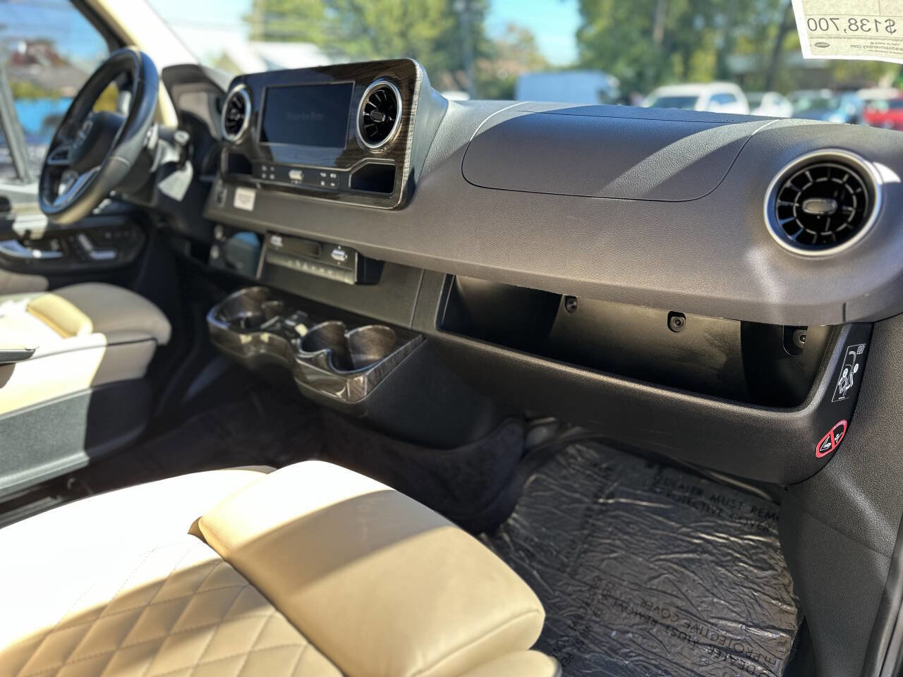 Used 2023 Mercedes-Benz Sprinter 3500 image 22