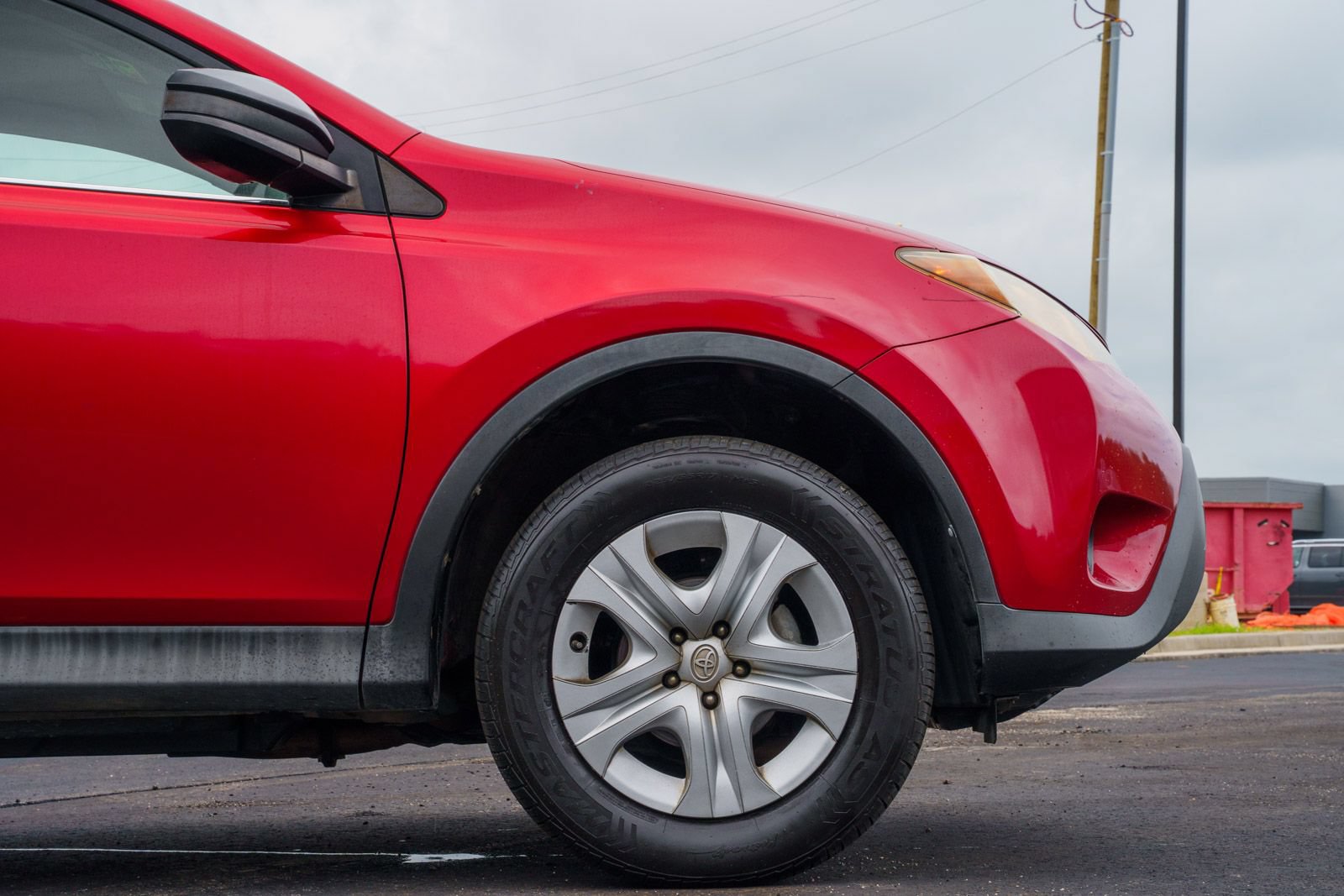 Used 2015 Toyota RAV4 LE FWD image 9