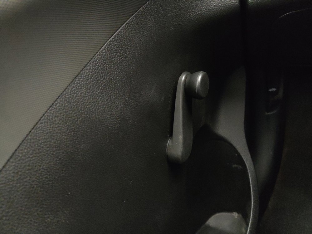 Used 2020 Chevrolet Sonic LS FWD image 27