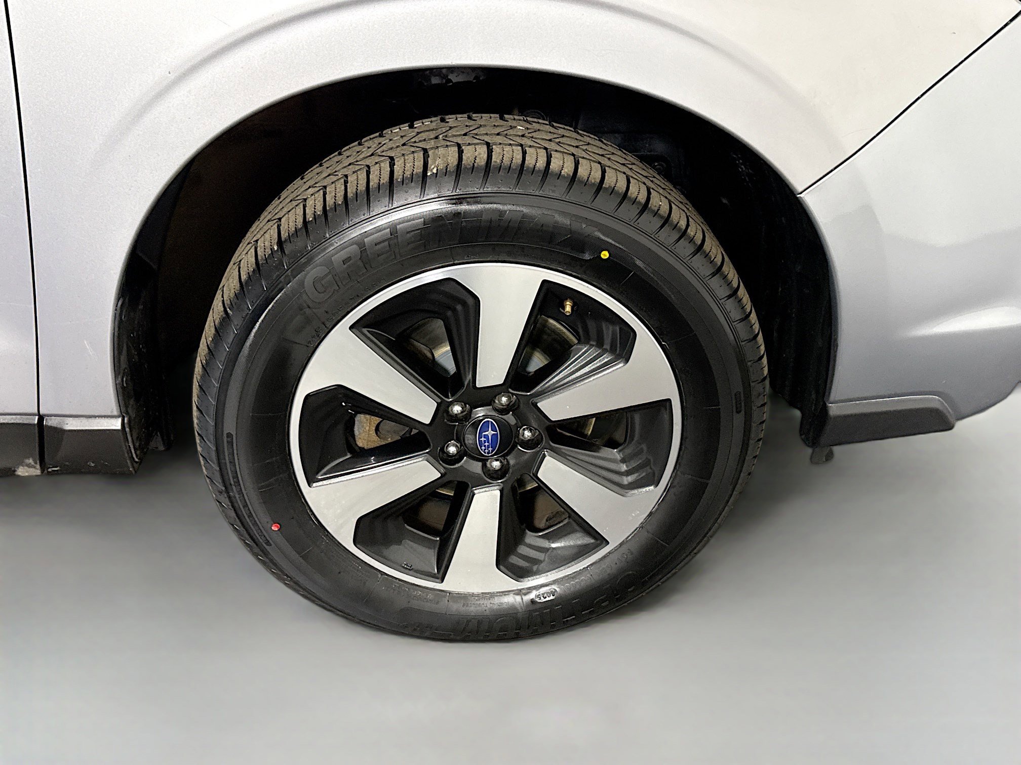 Used 2017 Subaru Forester 2.5i Premium w/ All-Weather Package image 31