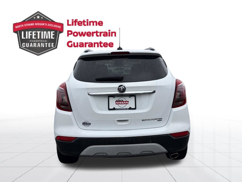 Used 2021 Buick Encore Preferred AWD/4WD image 4