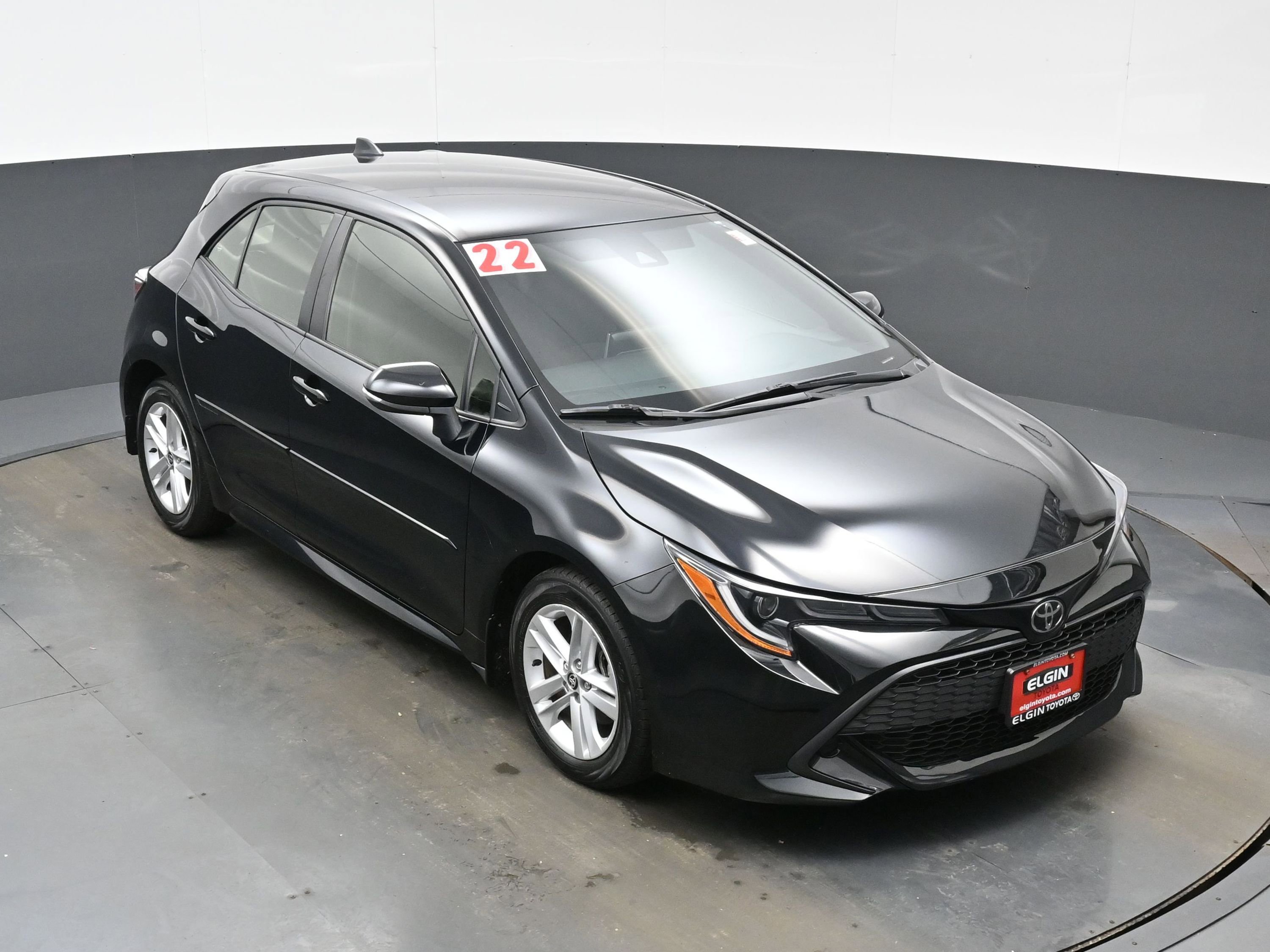 Used 2022 Toyota Corolla SE image 32