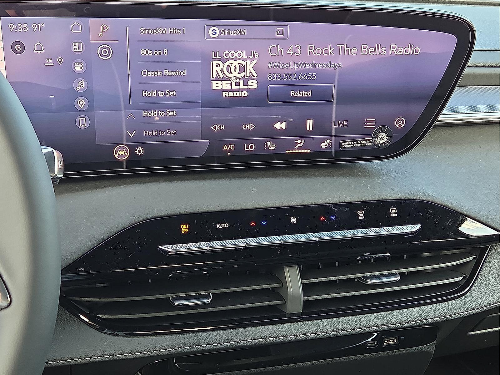 New 2027 Buick Enclave Sport Touring w/ Power Package AWD/4WD image 18