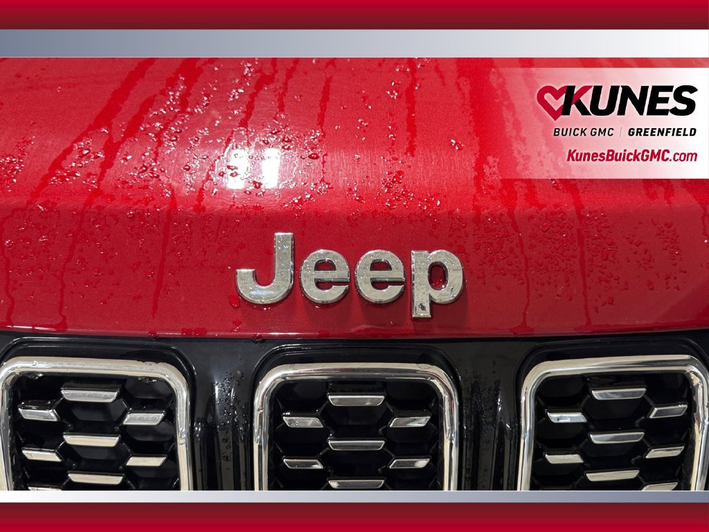 Used 2025 Jeep Compass Limited AWD/4WD image 39