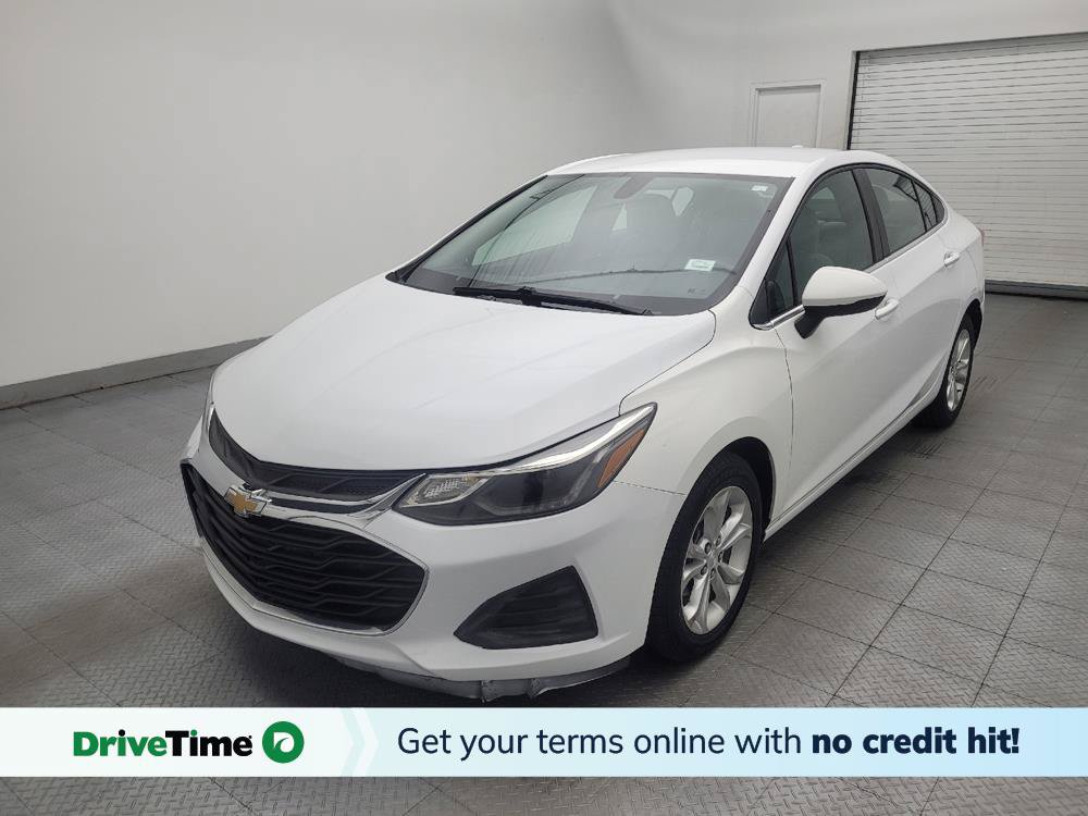 Used 2019 Chevrolet Cruze LT FWD image 1