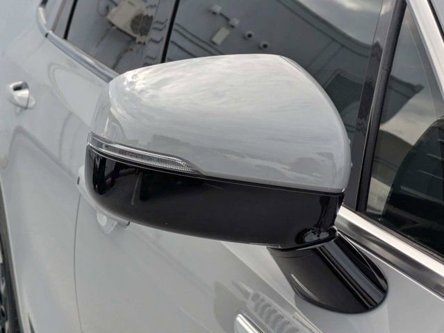 Used 2026 Kia Sorento S FWD image 11