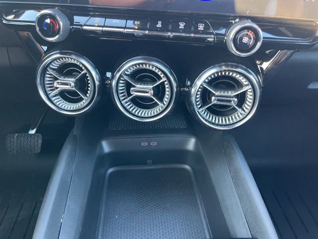 New 2025 Chevrolet Blazer EV LT image 36