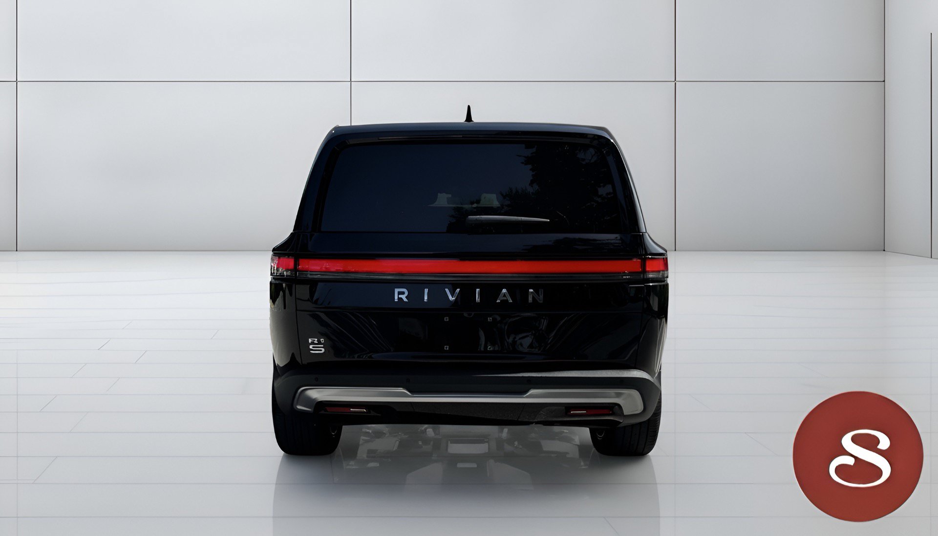 Used 2025 Rivian R1S Adventure AWD/4WD image 7