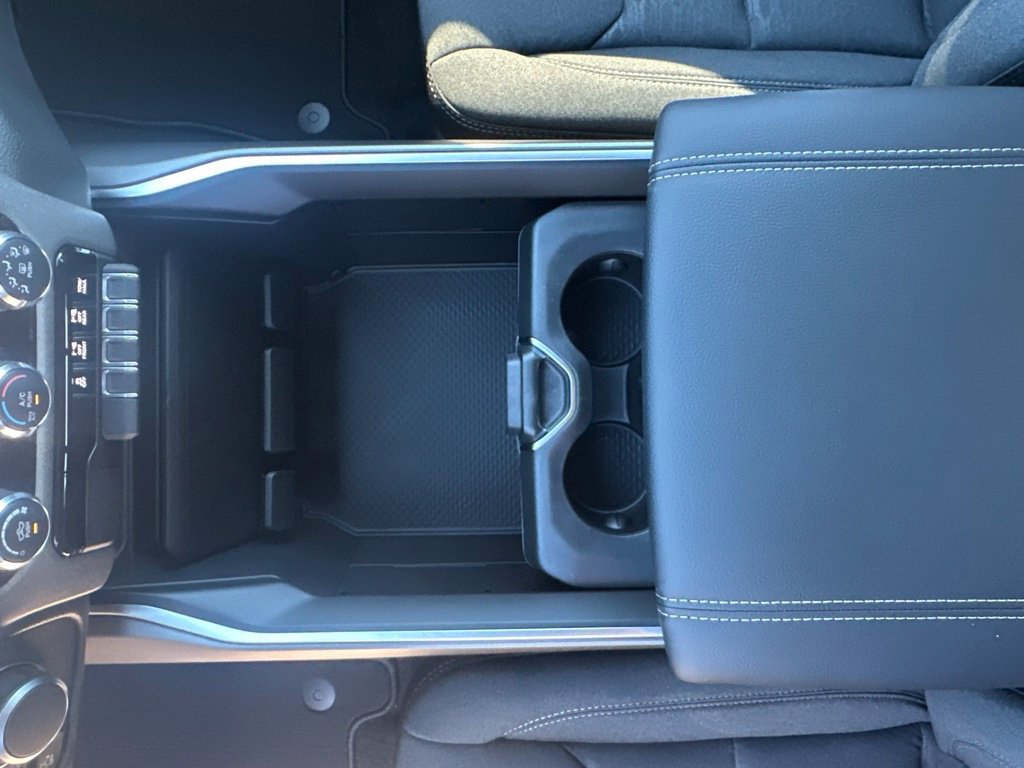 New 2027 RAM 1500 Express AWD/4WD image 30