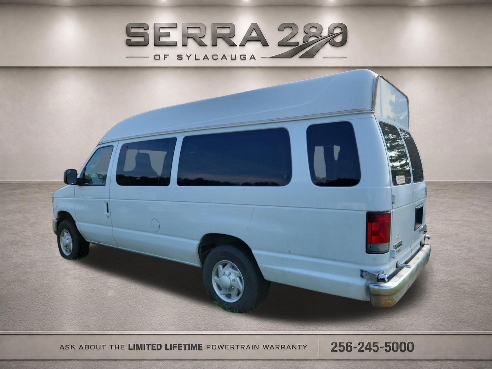 Used 2012 Ford E-350 and Econoline 350 Extended Super Duty w/ PWR Group RWD image 5