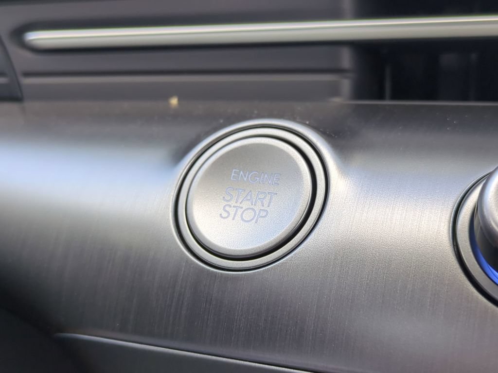 New 2026 Hyundai Kona Limited FWD image 39