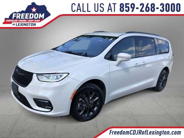 Used 2021 Chrysler Pacifica Touring-L w/ S Appearance Package AWD/4WD image 1