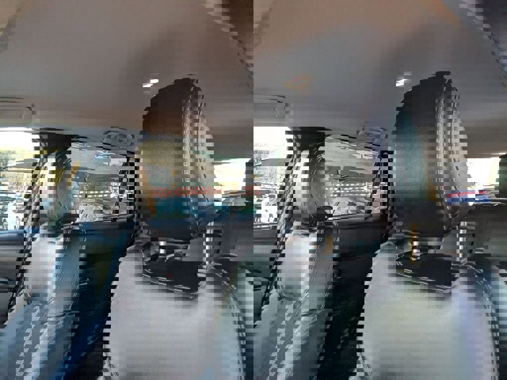 Used 2025 MAZDA CX-50 2.5 Hybrid w/ Preferred Pkg image 23