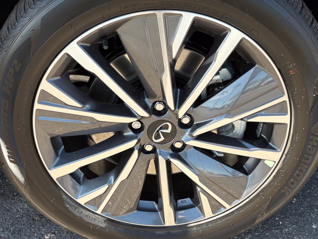 New 2027 INFINITI QX60 Luxe w/ Cargo Package FWD image 10