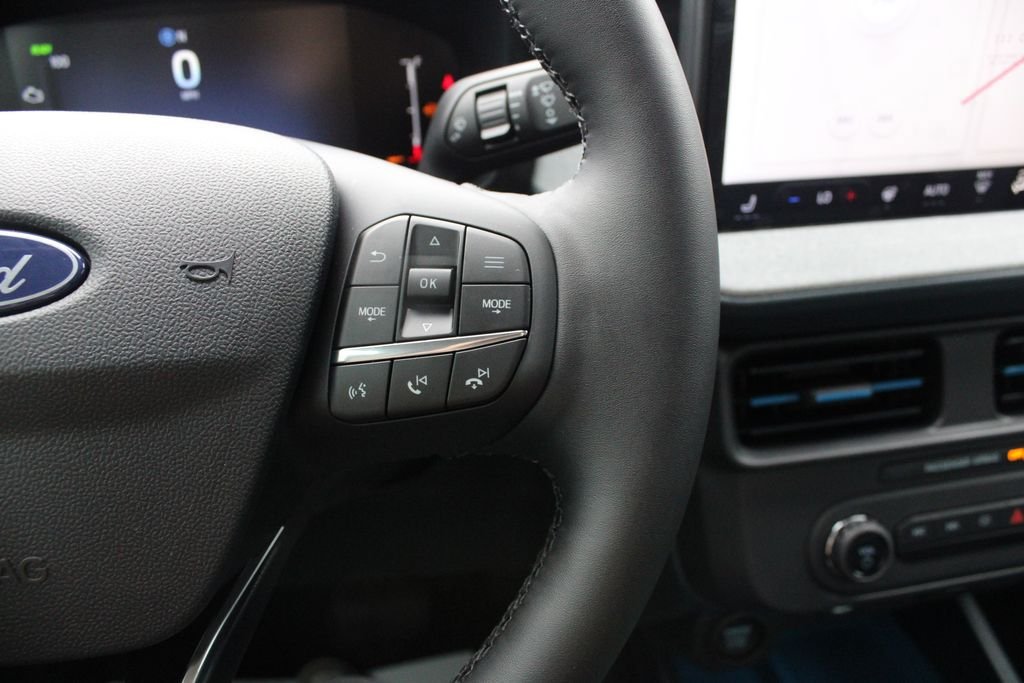 New 2026 Ford Maverick XLT w/ XLT Luxury Package FWD image 13