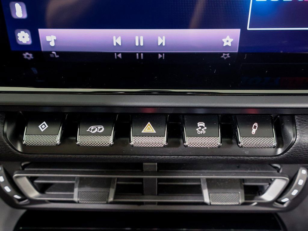 Certified 2024 Porsche 911 Carrera T image 18