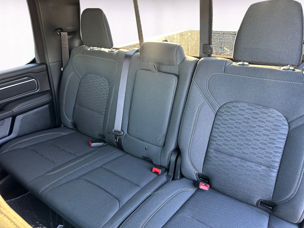 New 2026 RAM 1500 4x4 Crew Cab image 13