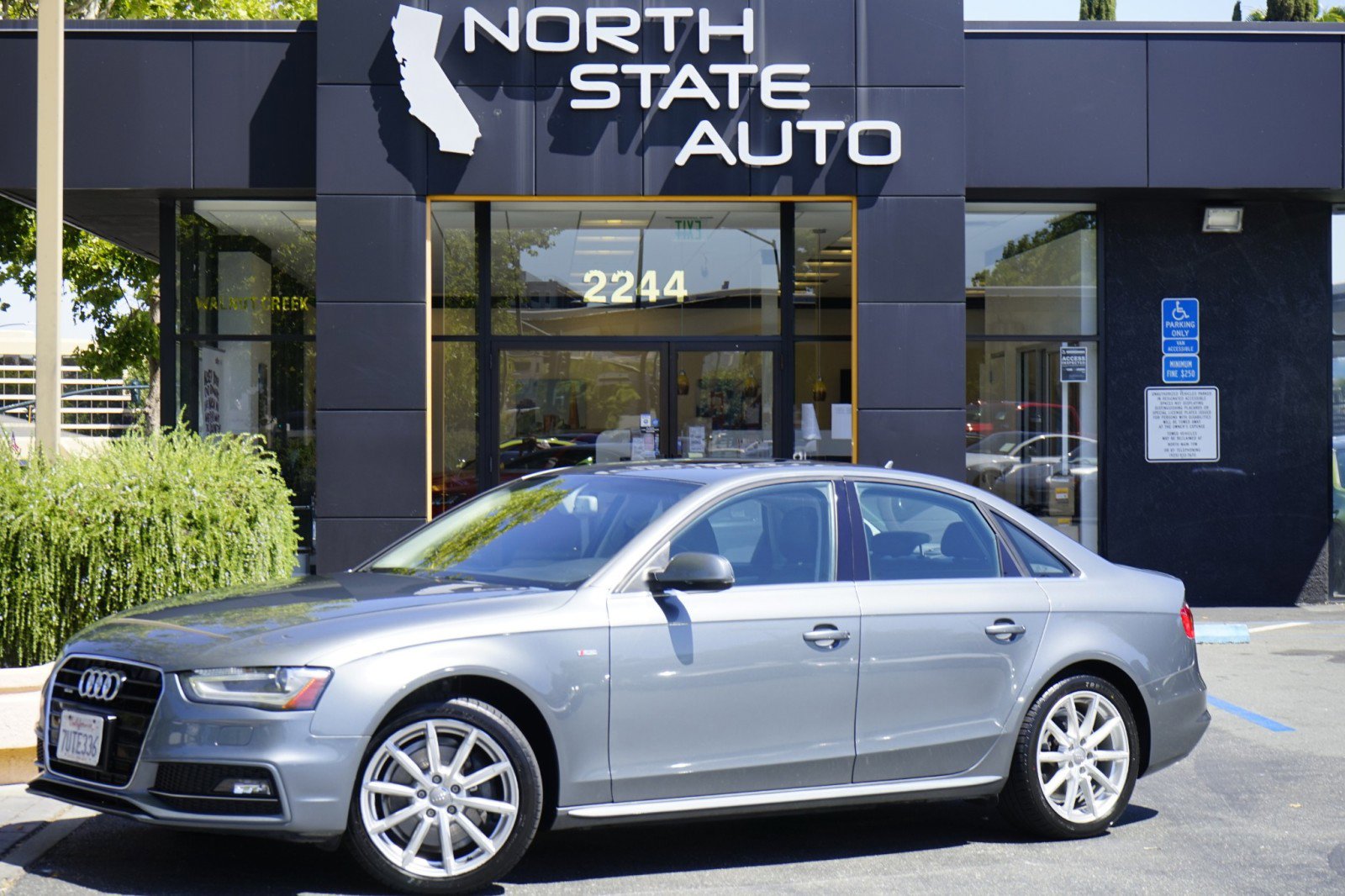 Used 2014 Audi A4 2.0T Premium Plus w/ Premium Plus Package image 3