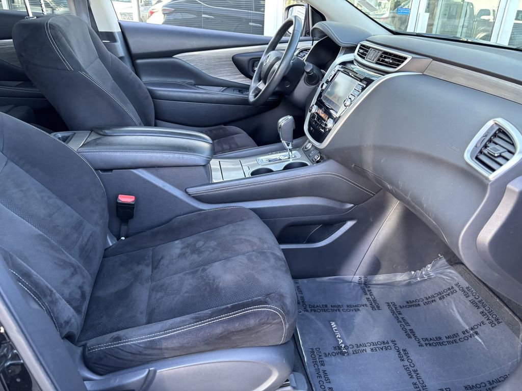 Used 2017 Nissan Murano SV AWD/4WD image 32