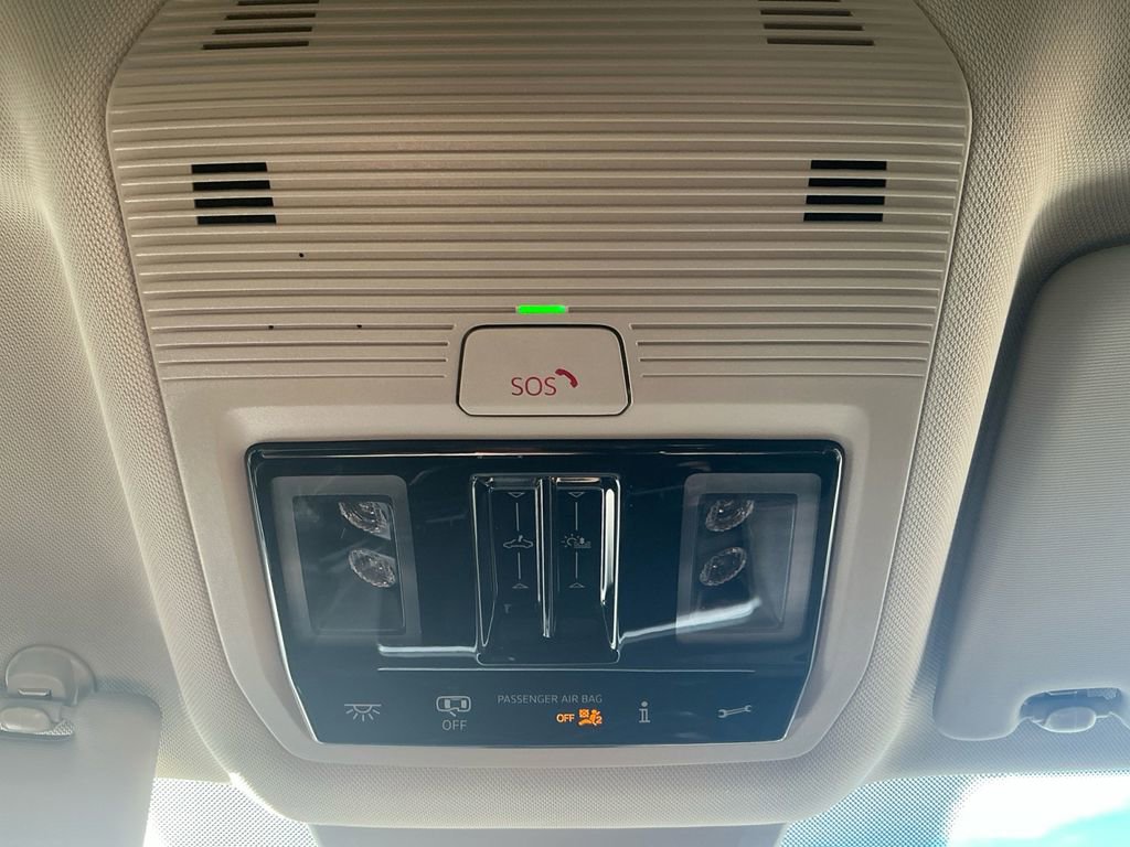 New 2026 Volkswagen Atlas SEL image 25