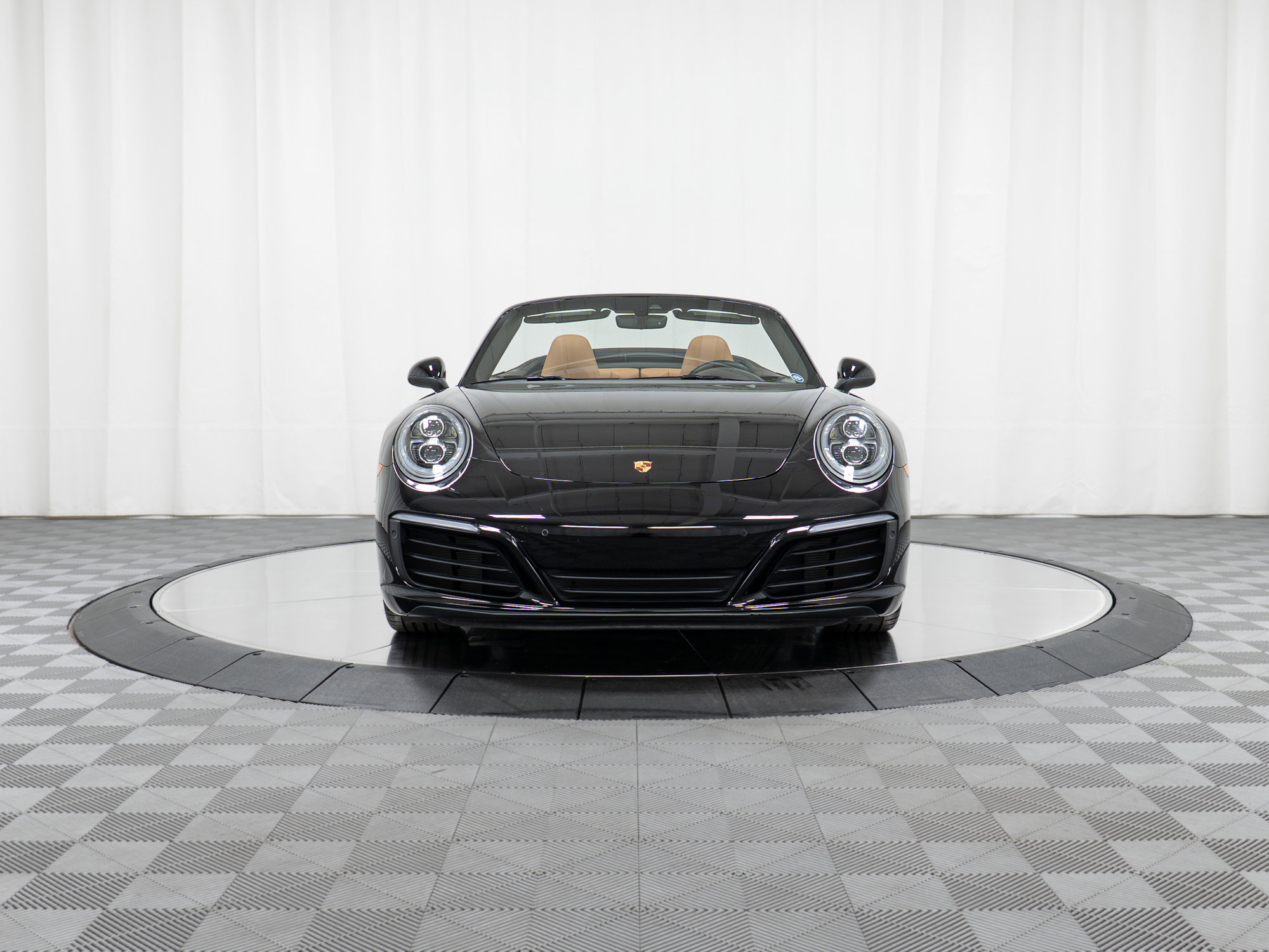 Certified 2019 Porsche 911 Carrera image 10