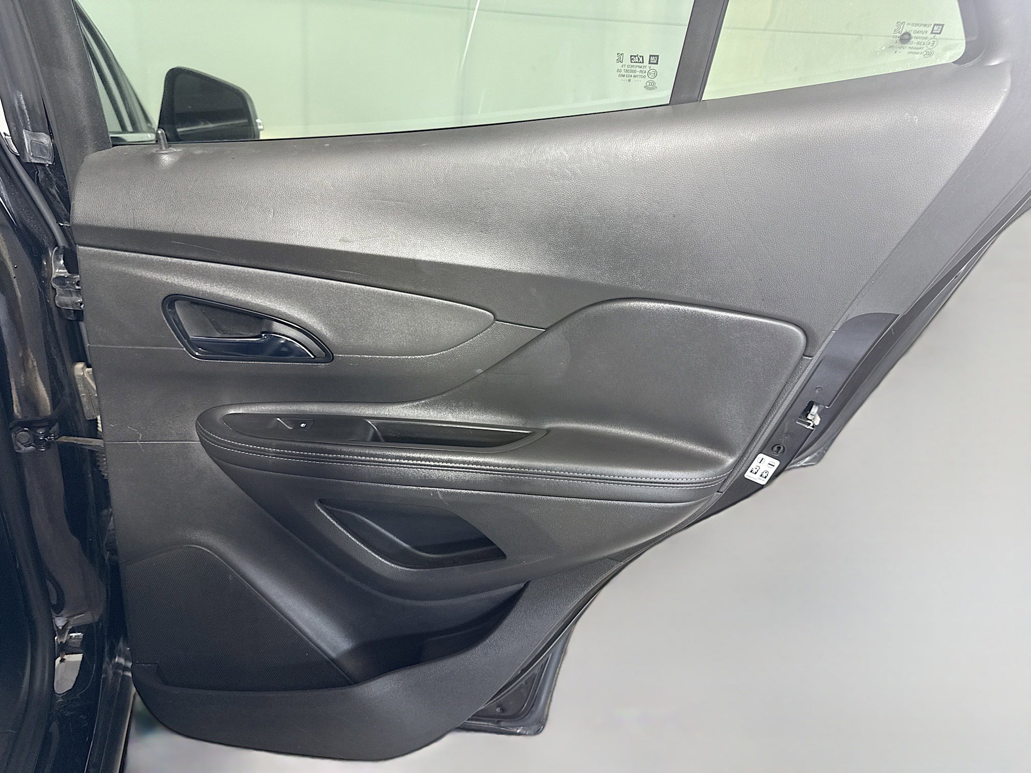 Used 2019 Buick Encore Preferred image 28