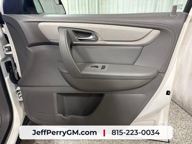 Used 2015 Chevrolet Traverse LT FWD image 16
