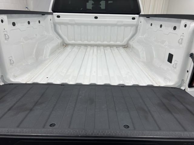 Used 2023 Chevrolet Colorado W/T image 9