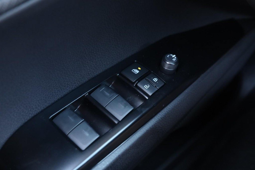 New 2026 Toyota Camry SE AWD/4WD image 17