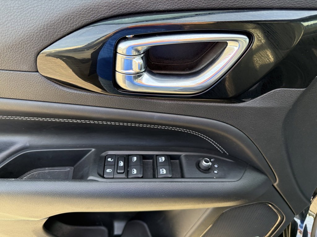 Used 2022 Jeep Compass High Altitude image 16