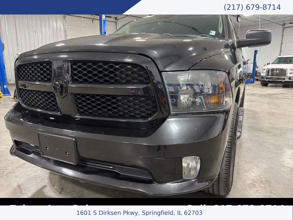 Used 2018 RAM 1500 Express w/ Black Ram 1500 Express Group image 1