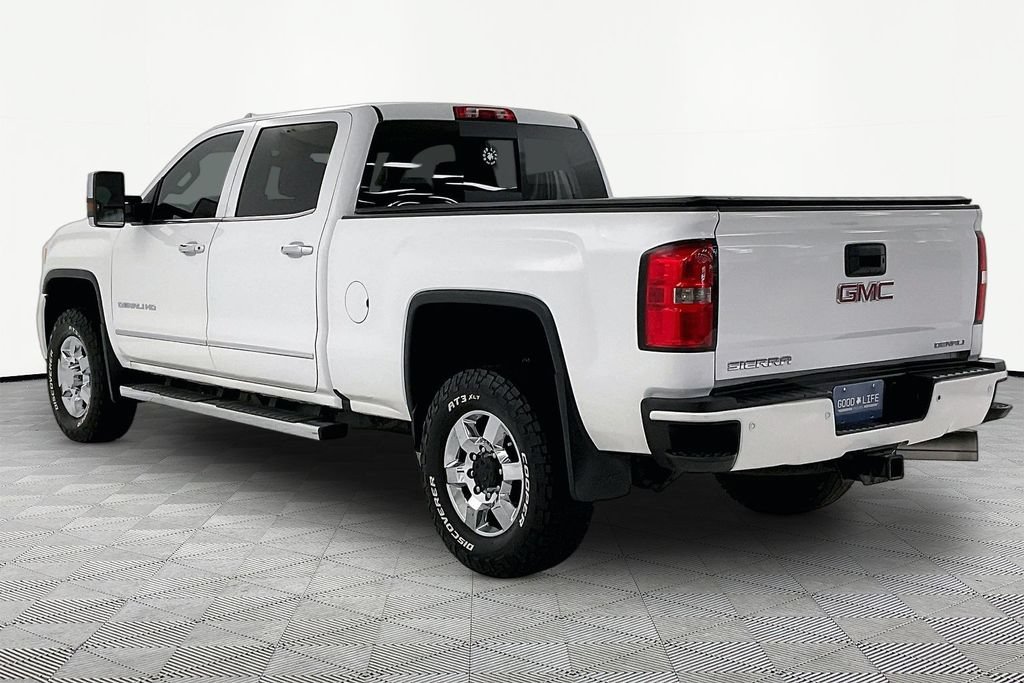 Used 2016 GMC Sierra 3500 Denali w/ Driver Alert Package AWD/4WD image 4
