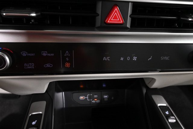 New 2025 Kia Sorento EX w/ Panoramic Sunroof Package image 21