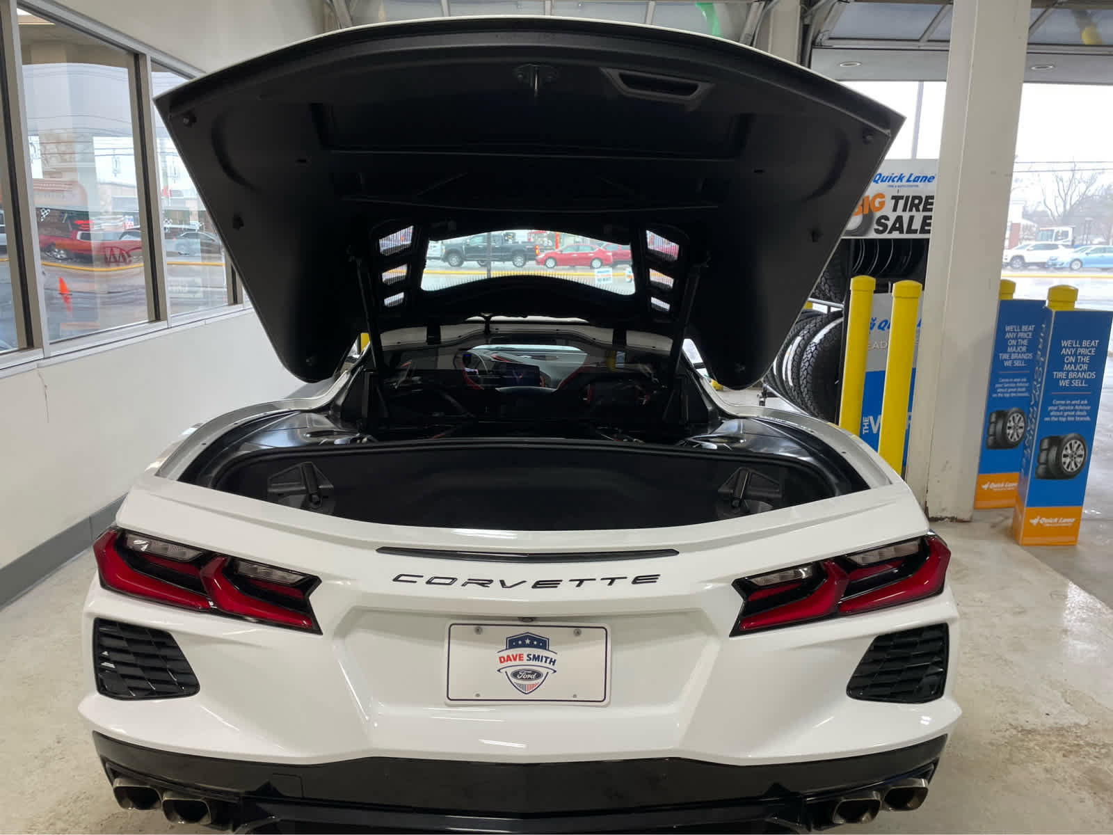 Used 2023 Chevrolet Corvette Stingray Preferred Cpe RWD image 38