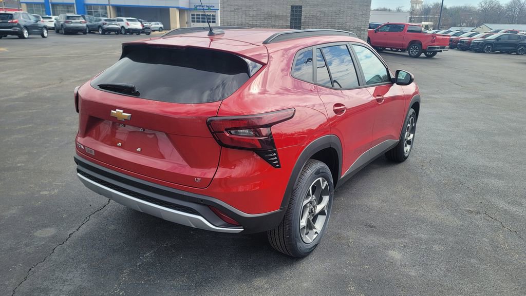 New 2026 Chevrolet Trax LT w/ Driver Confidence Package image 12
