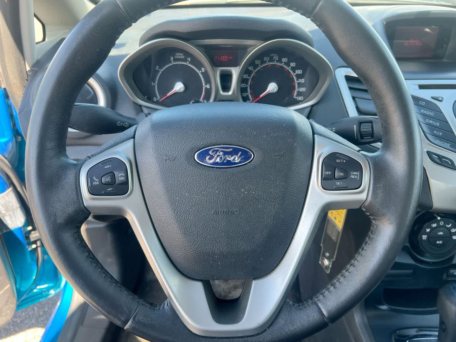 Used 2013 Ford Fiesta SE FWD image 22