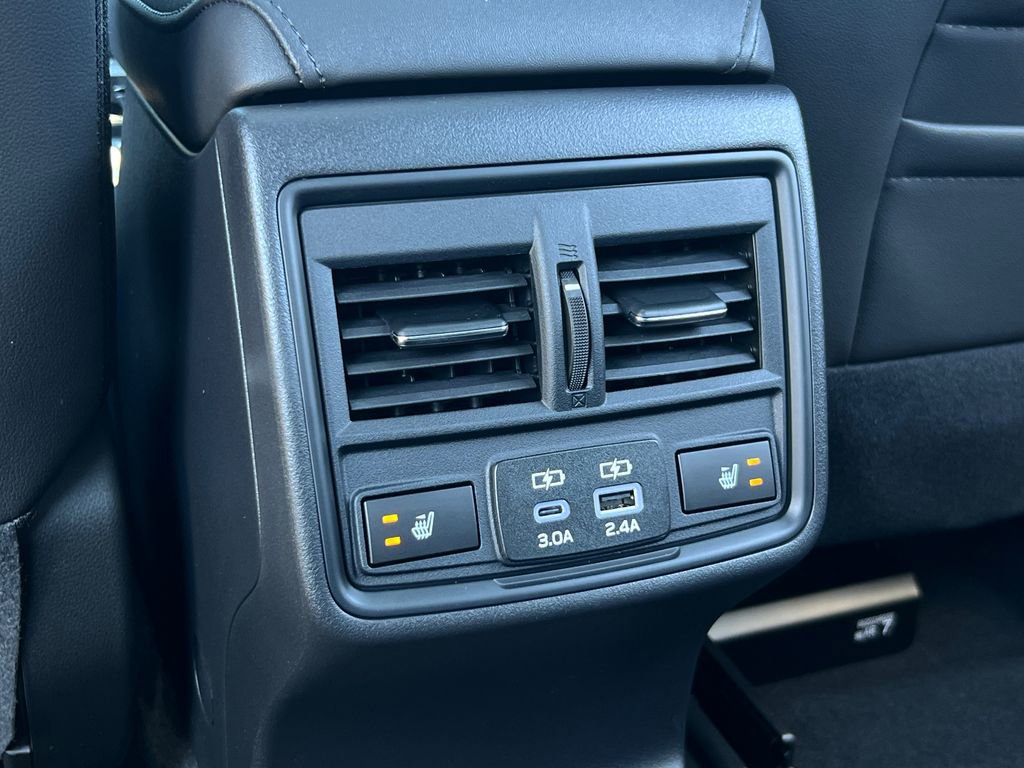 New 2026 Subaru Outback Limited AWD/4WD image 16