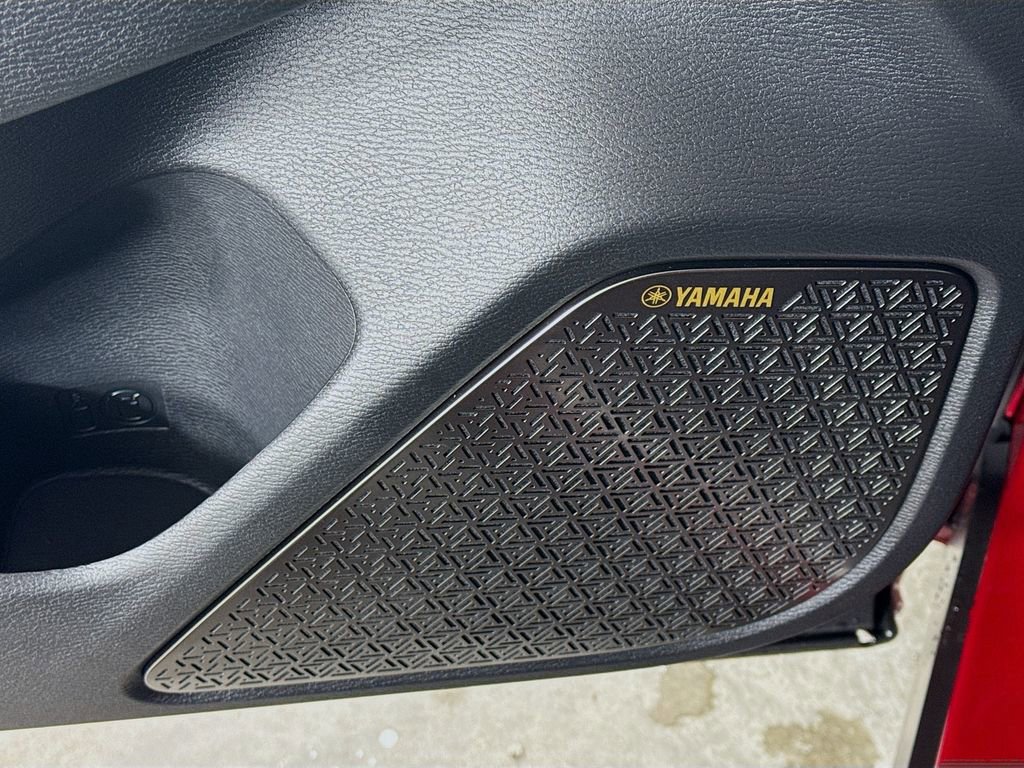 New 2026 Mitsubishi Outlander SEL image 19