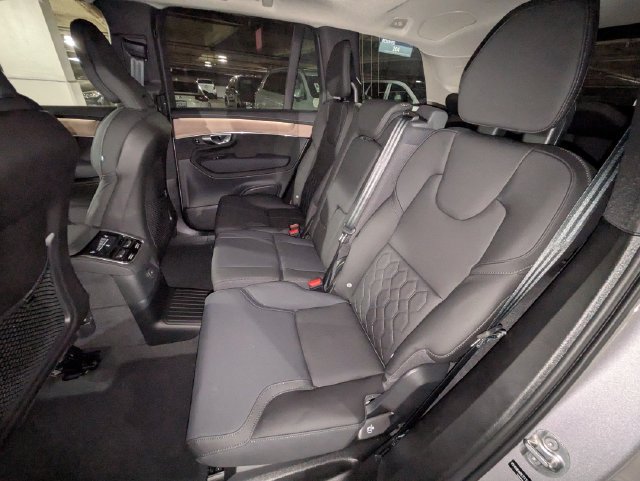 New 2026 Volvo XC90 T8 Plus w/ Protection Package AWD/4WD image 26
