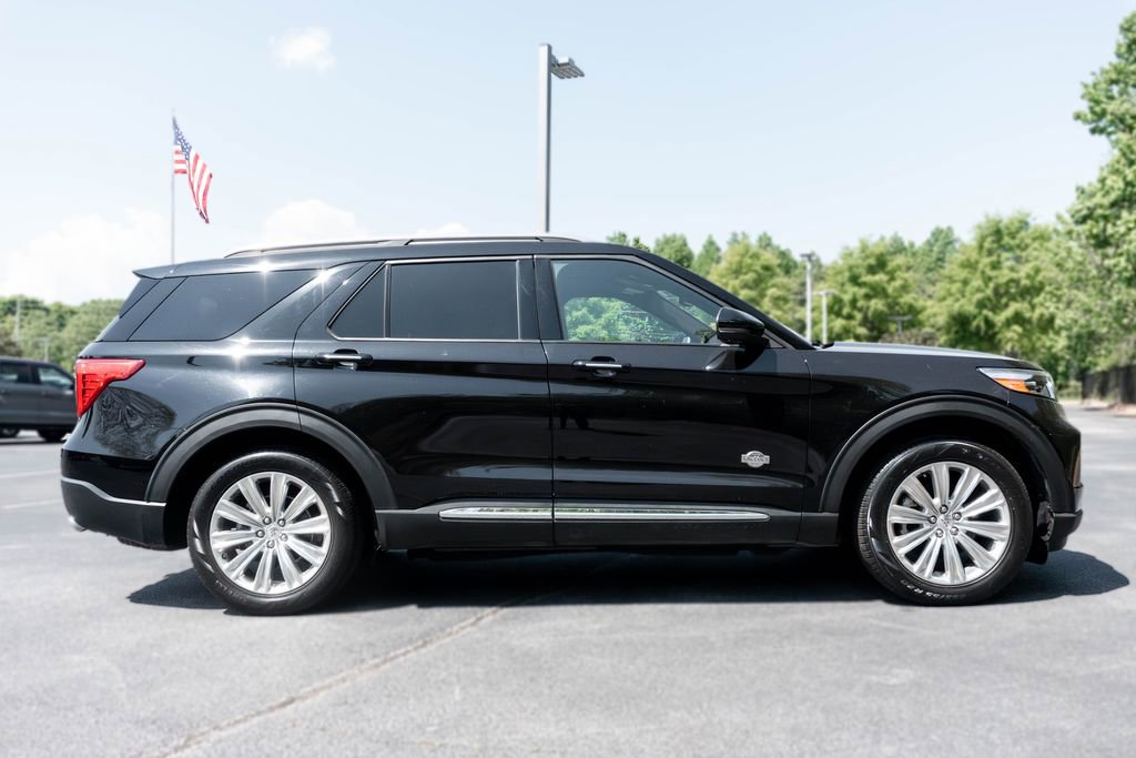 Used 2022 Ford Explorer King Ranch w/ Class IV Trailer Tow Package RWD image 9