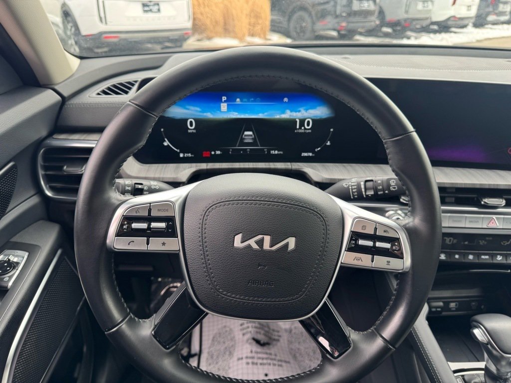 Used 2023 Kia Telluride SX FWD image 15
