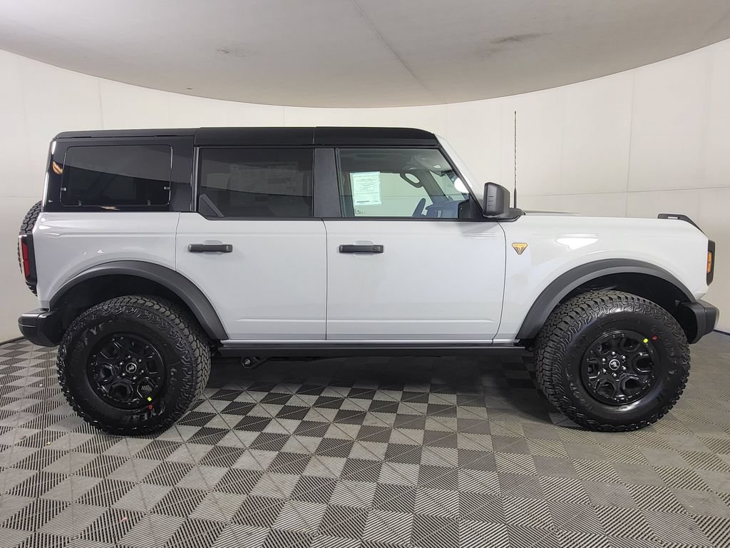 New 2026 Ford Bronco Badlands AWD/4WD image 8