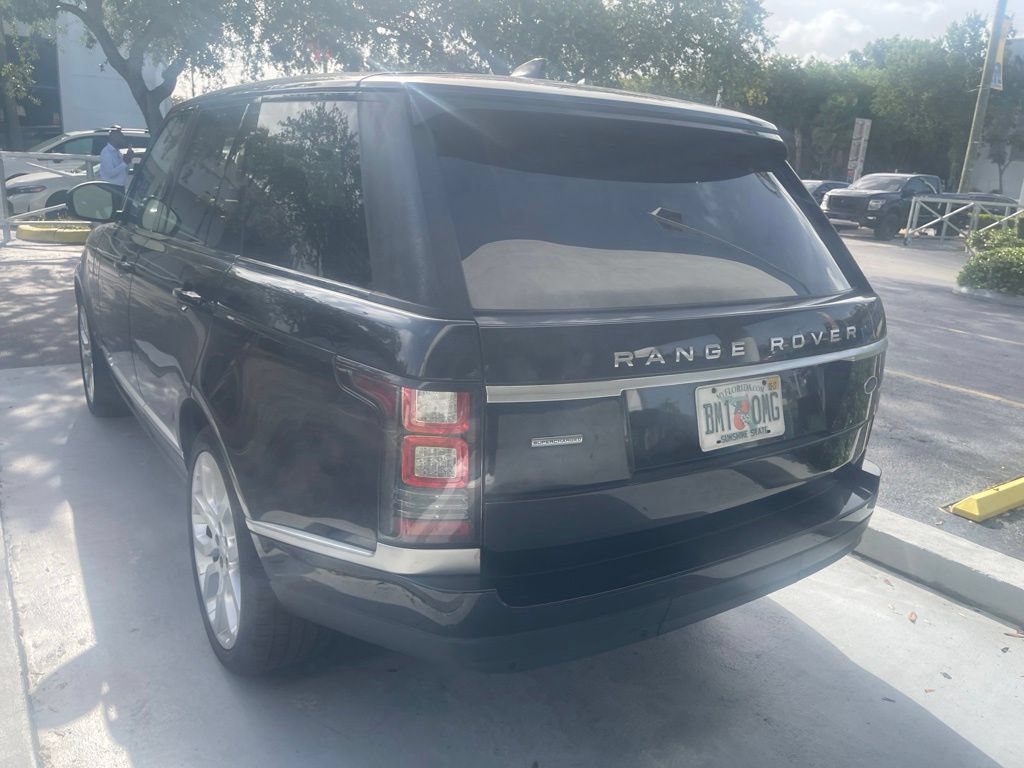 Used 2017 Land Rover Range Rover Supercharged AWD/4WD image 8