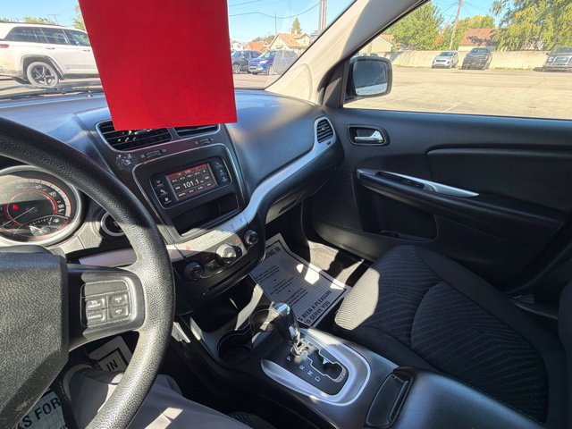 Used 2018 Dodge Journey SE AWD/4WD image 26