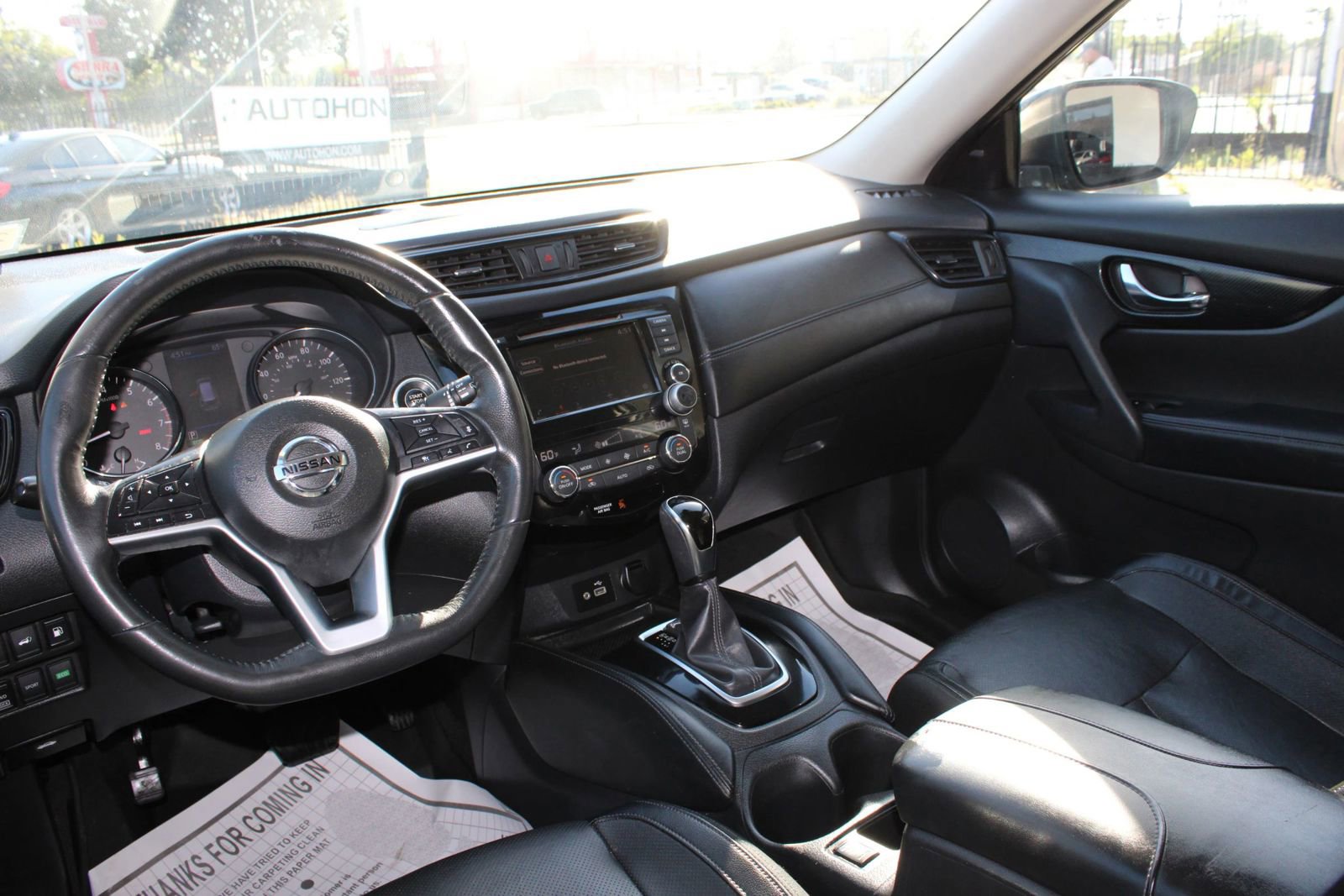 Used 2018 Nissan Rogue SL image 27